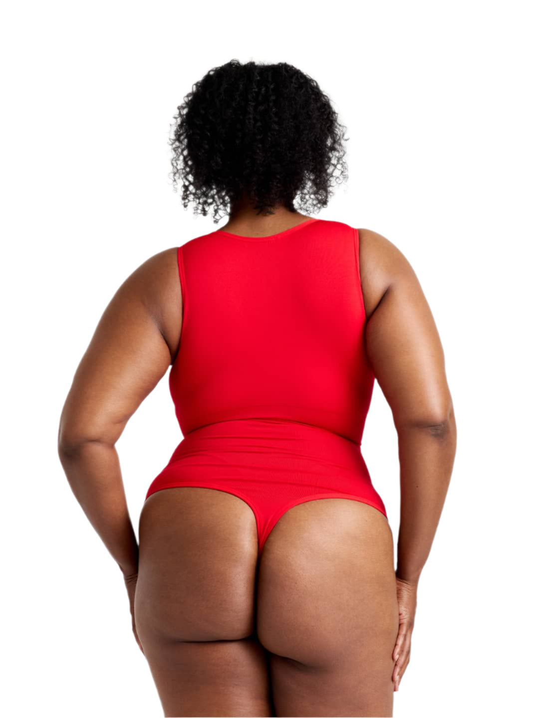 Body gainant à col rond en tanga pour un contrôle optimal et un style élégant